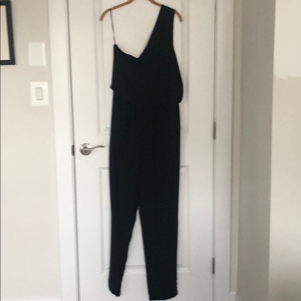 One shoulder jumpsuit